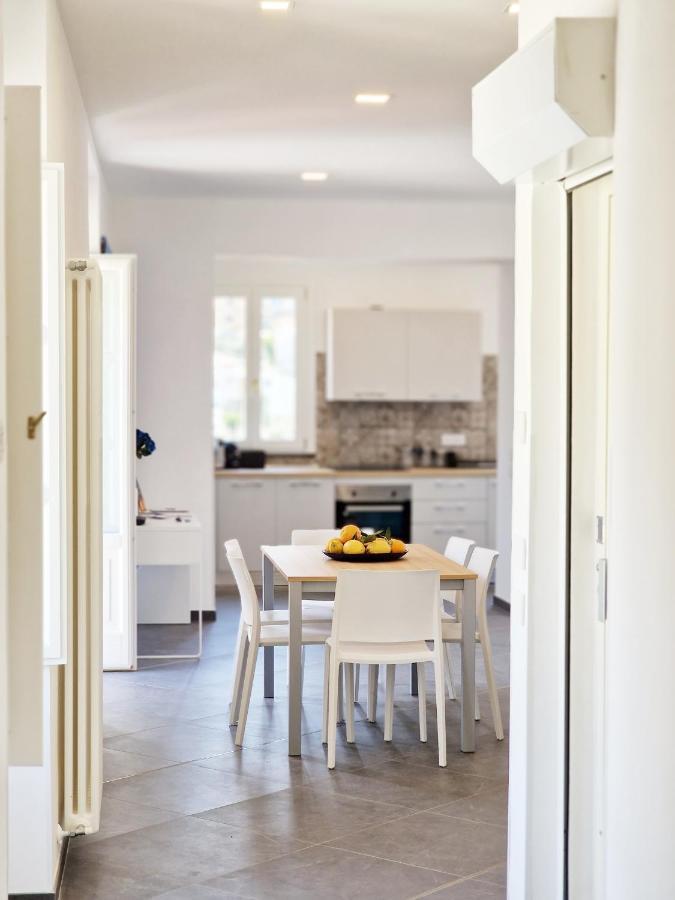 Savarese Luxury Palace Apartment Вико Екуензе Екстериор снимка